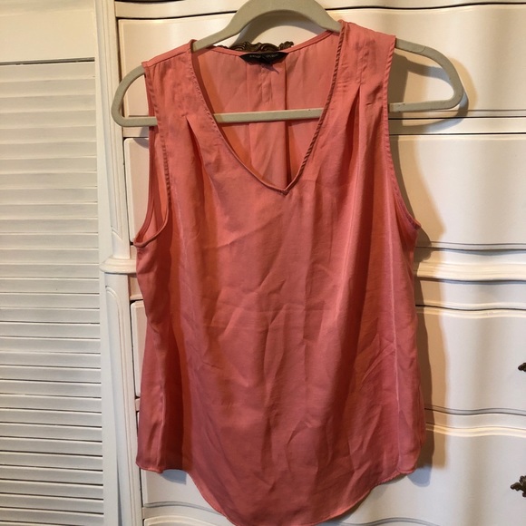 BR top - Picture 1 of 3